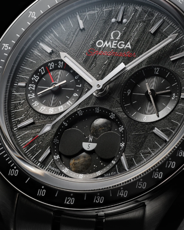 OMEGA 304.30.43.52.01.001 ディテール